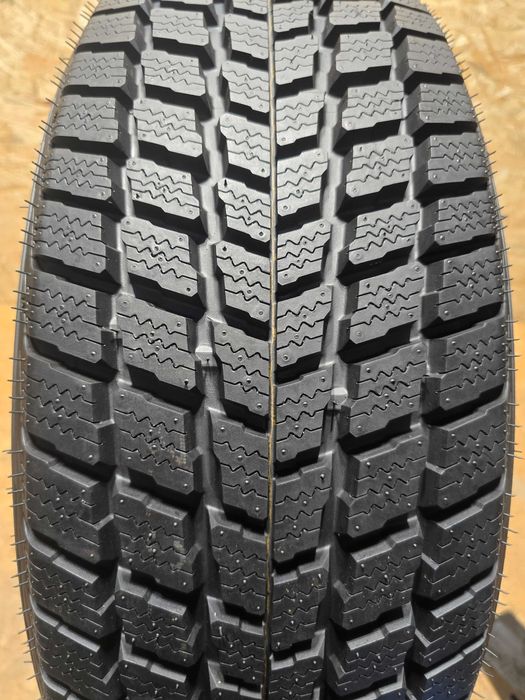 Opona pojedyńcza 235/60/17 106H XL Nexen Winguard SUV