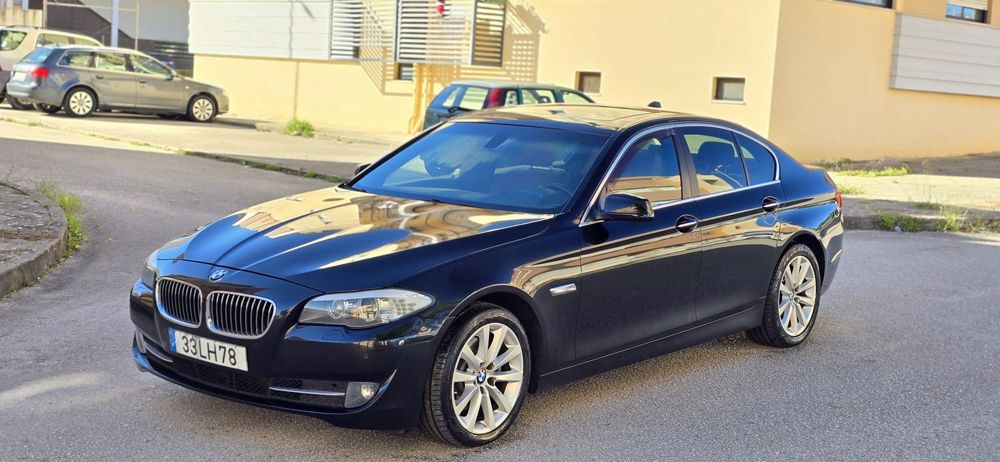 BMW 520D touring automática Ano 2011 a diesel