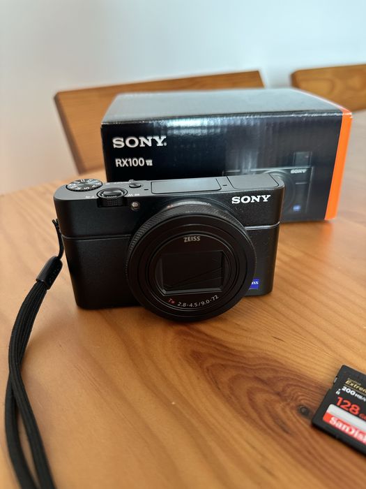 Sony RX100 VII (Mark 7) + Cartão SanDisk 128GB