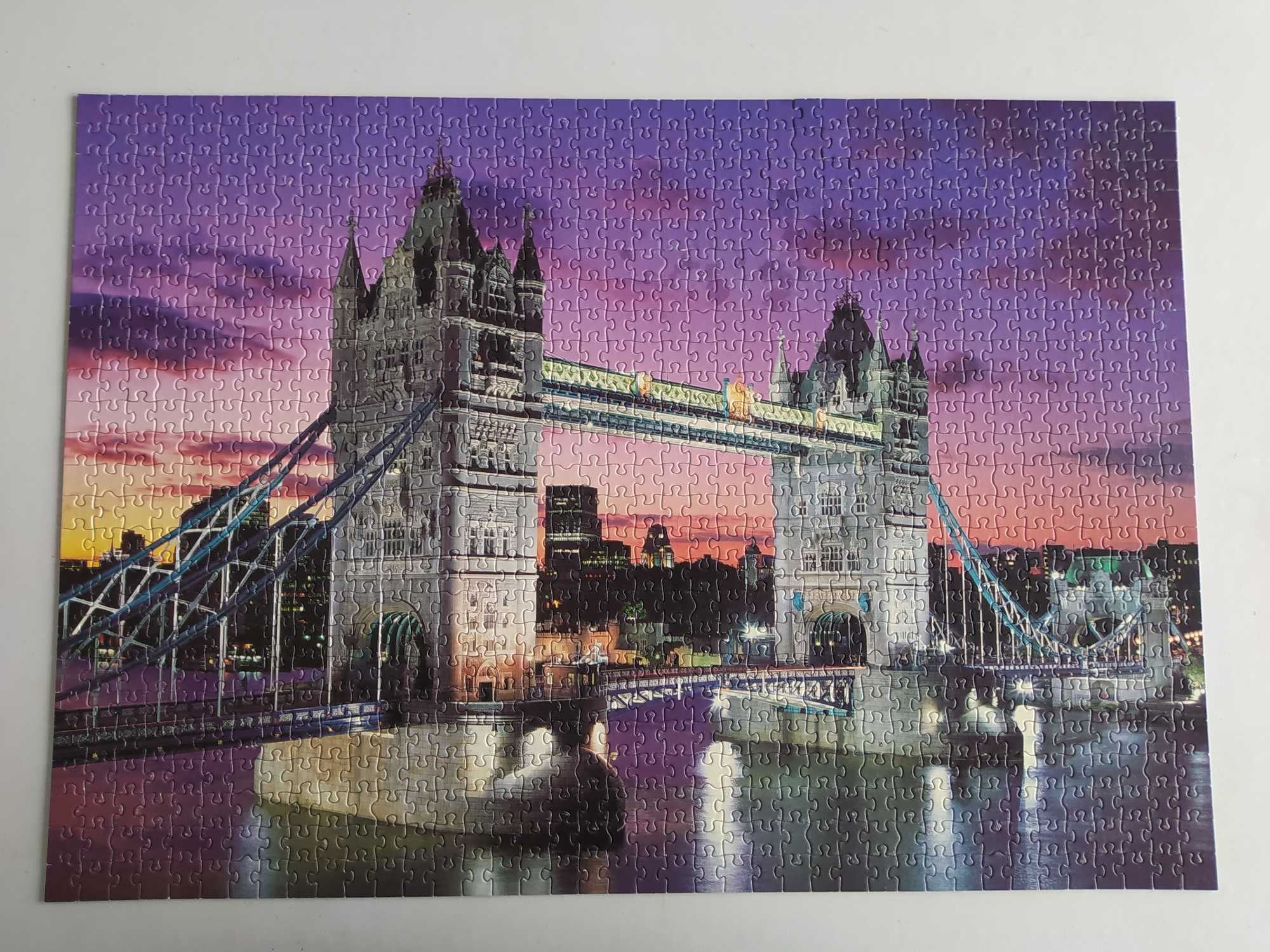 Puzzle EDUCA, neon, fluorescencyjne, 1000 elementów, Londyn, most