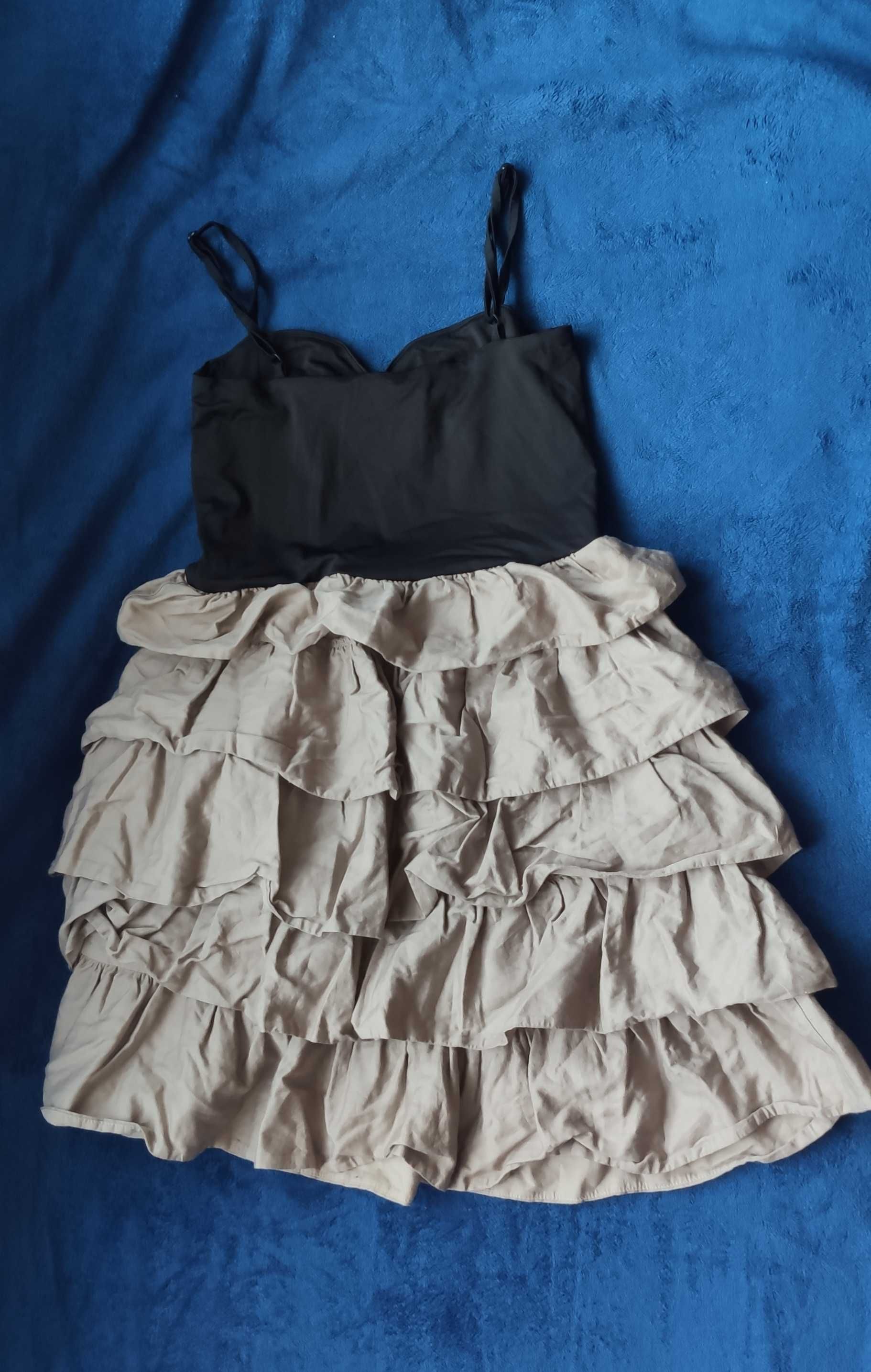 Sukienka krótka HM 36 S z falbankami czarna beżowa