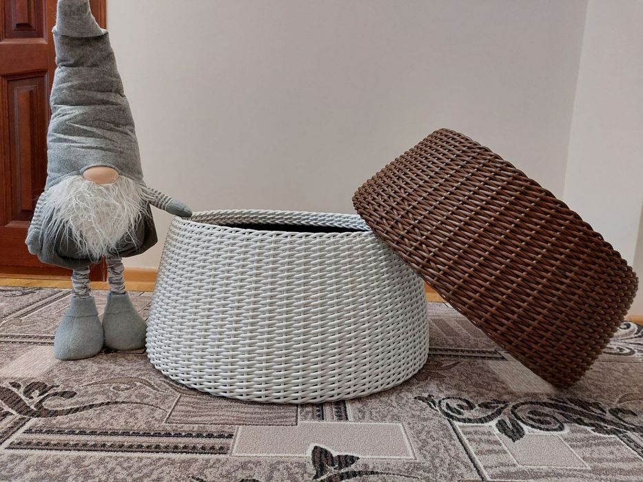 Спідничка для лита ялинка штучна ялинка та дровниця