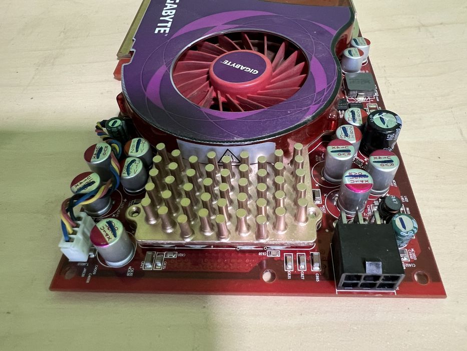 Відеокарта Gigabyte HD 4850 512MB