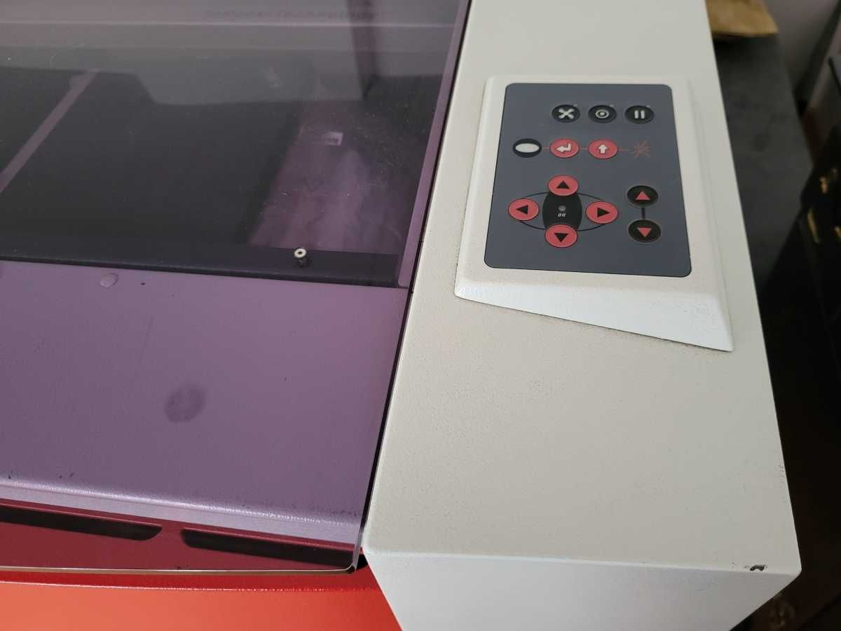 Laser Trotec Speedy 300 C30 30W CO2 Grawerka laserowa Ploter laserowy