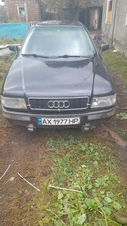 Audi 80 бензин 1992г