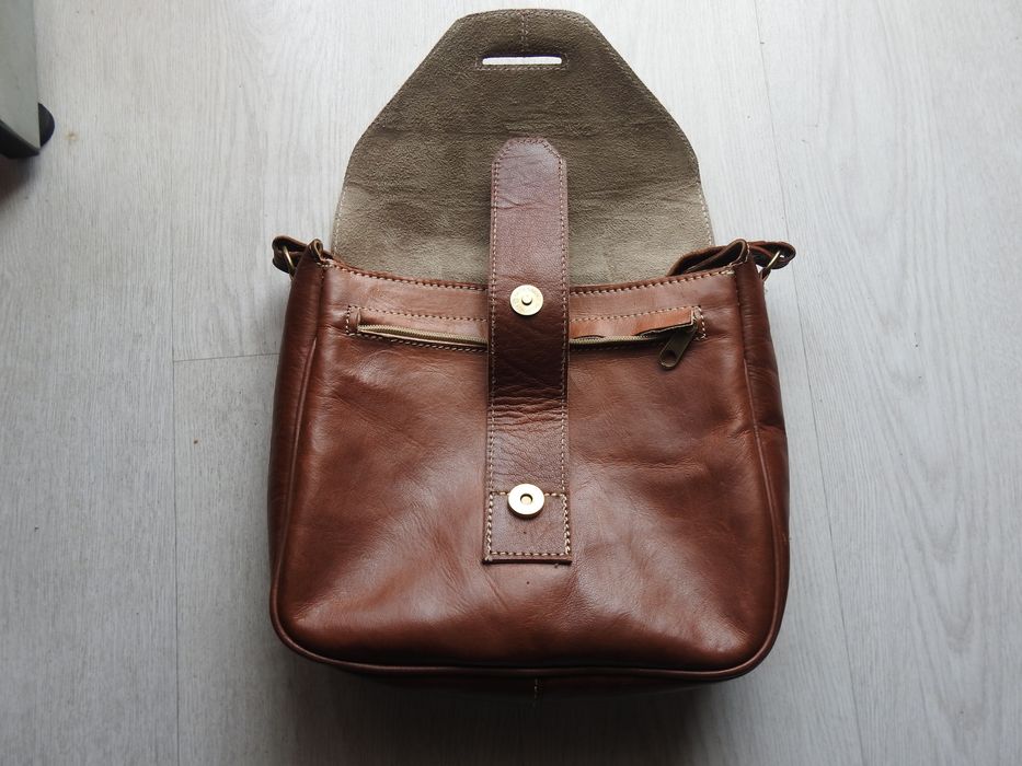 Bolsa Mala Tiracolo Homem Pele Camelo genuina