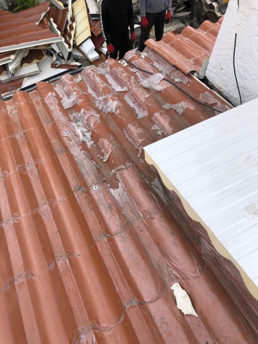 Estou A sua disposição trabalho com gosto e profissionalismo.