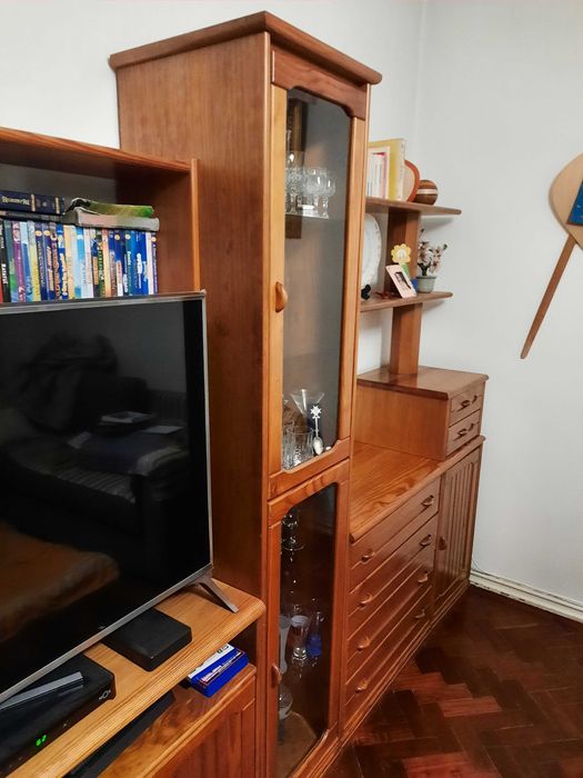 Móvel Sala- Pinho maciço.