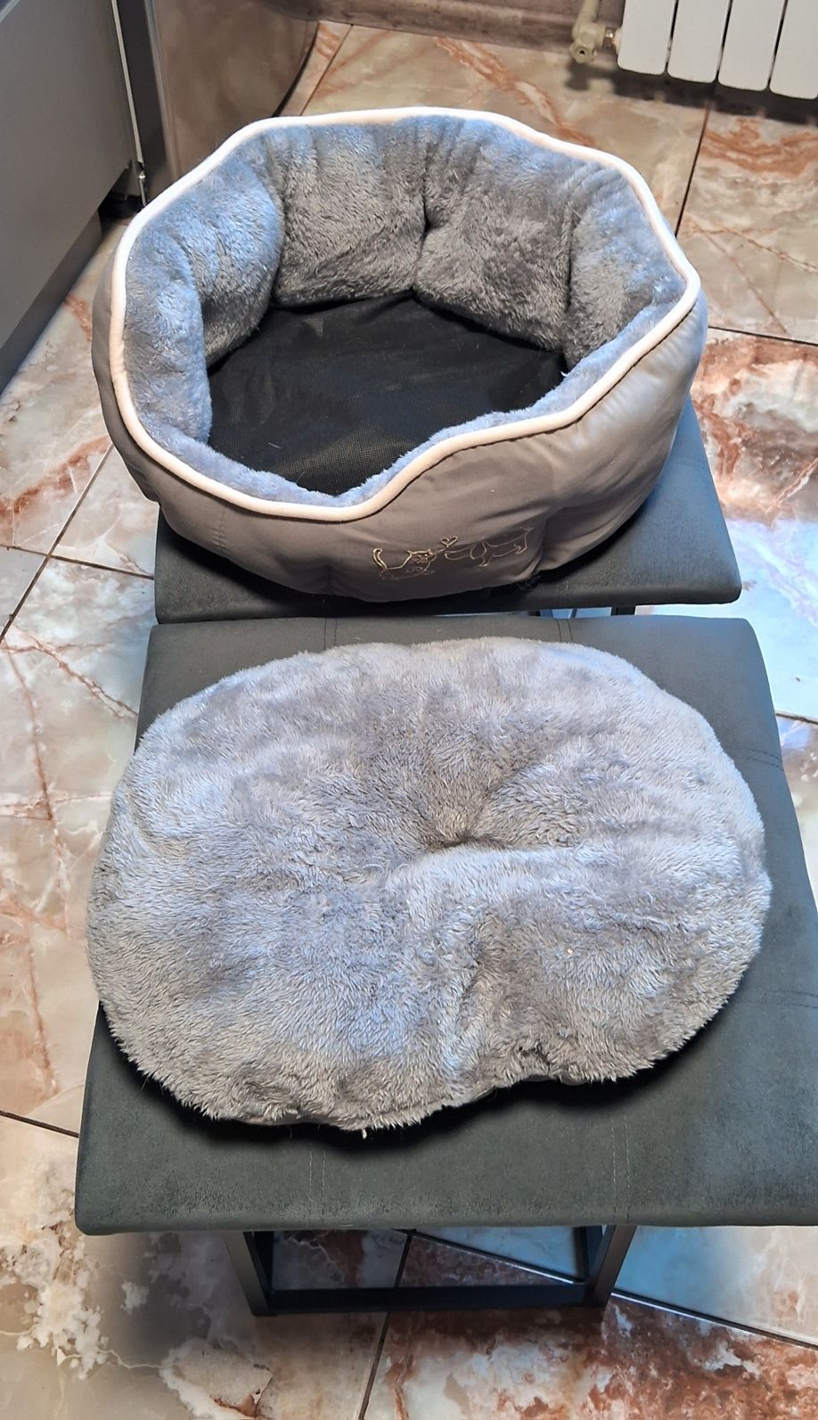 Продам лежак Dehner для собак і котів.