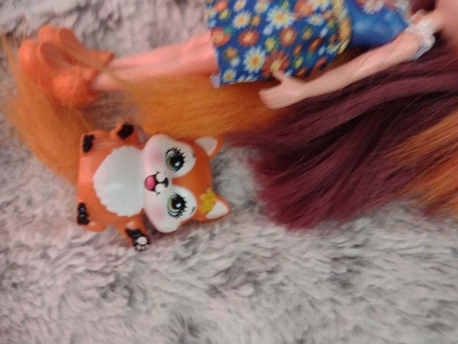 Lalka enchantimals zestaw lisek plus zwierzątko