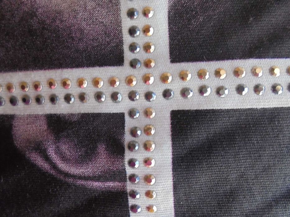 camisola de menina da marca Mayoral nova com etiqueta