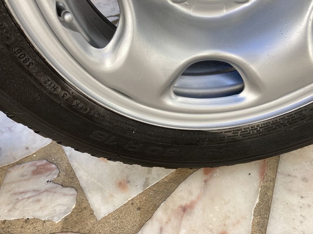Jantes 16’ 235/60/16 + pneus Michelin