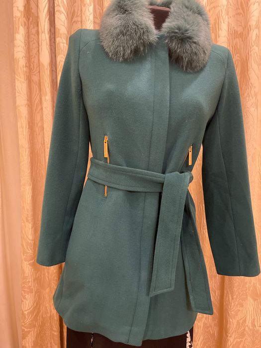 Кашемірове пальто.