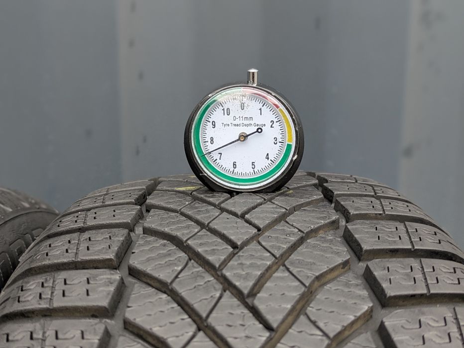 205/50R17 Falken Eurowinter HS02 Zima 2024