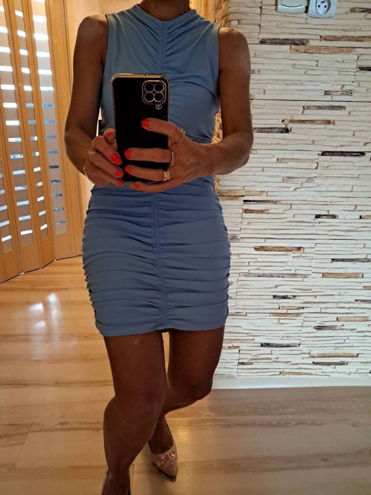 Sukienka błękitna cudo  nowa