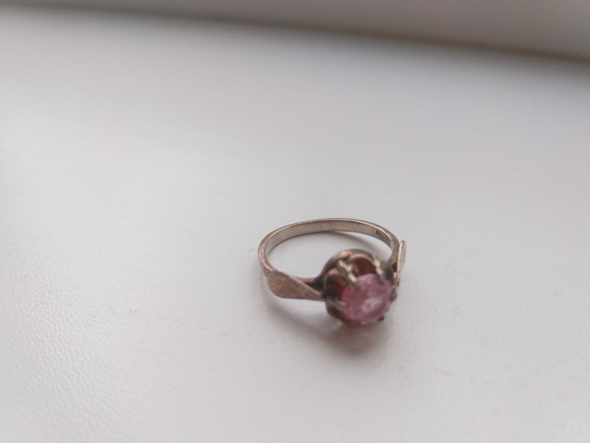 Кольцо серебро с камнем п.875