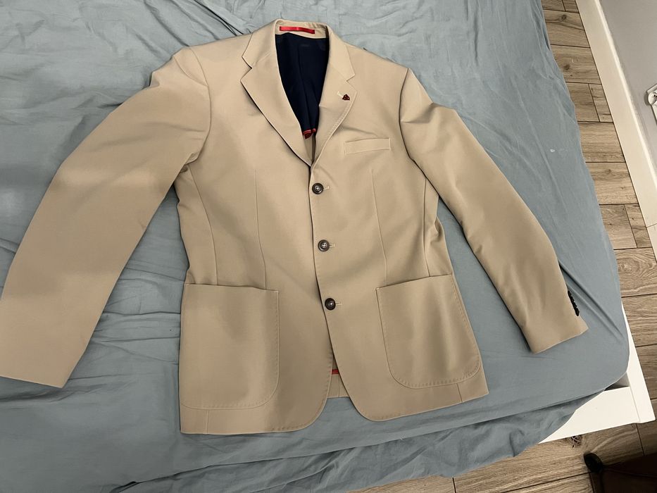 Beżowa marynarka Roy Robson