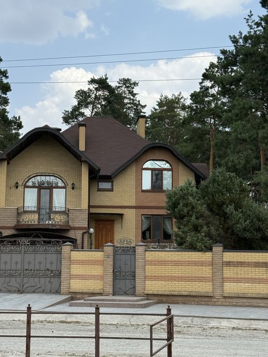 Сдам  дом в Песчанке, сауна , бассейн, лес , река