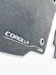 Toyota Corolla Hybrid E21 dywaniki welurowe komplet nowe kombi