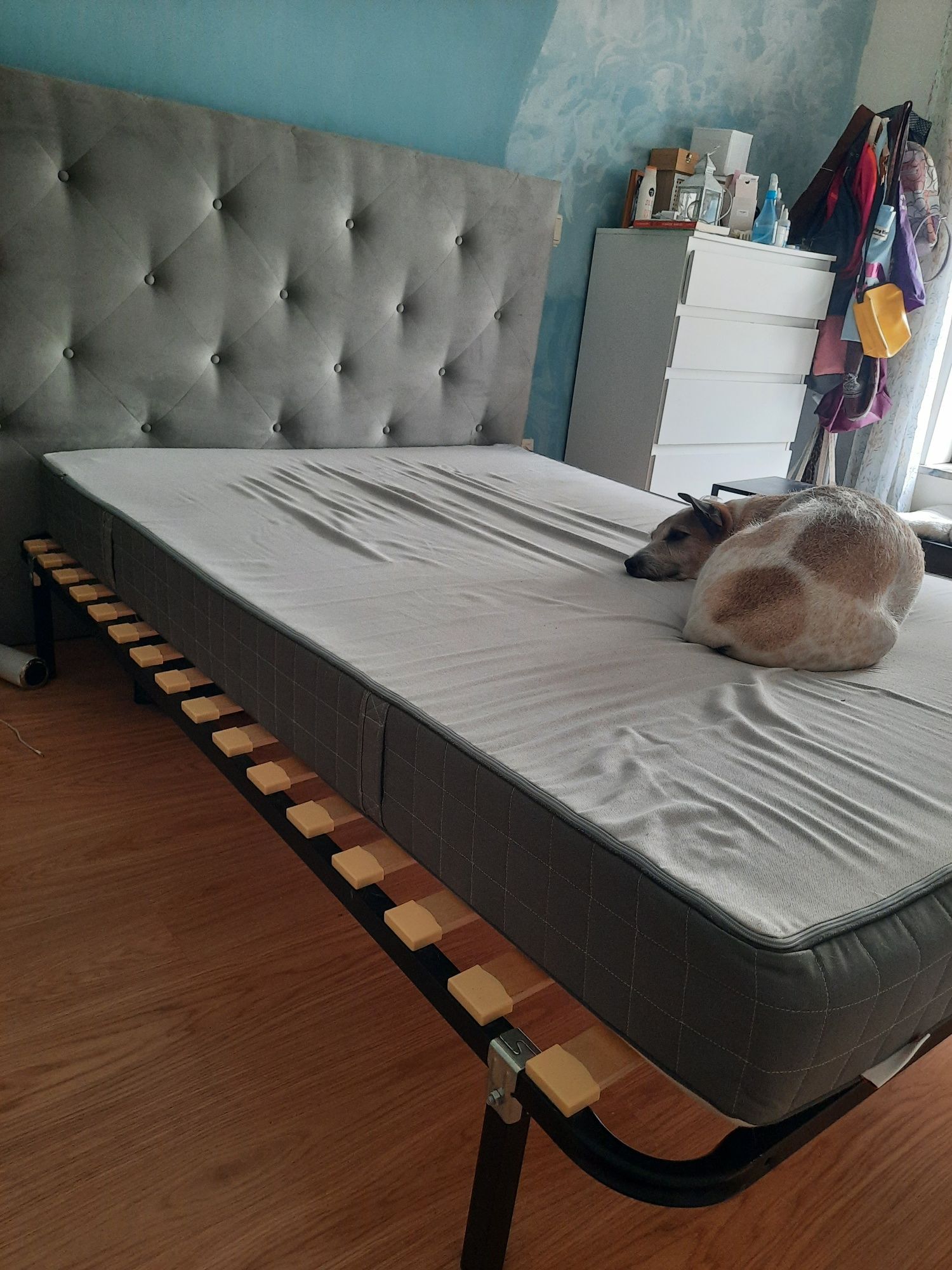Estrutura de cama de casal