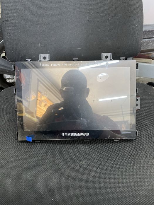 Продам новую магнитолу