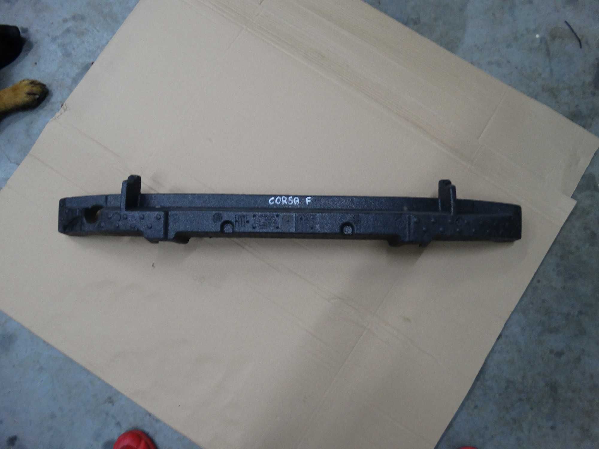 absorber zderzaka przód opel corsa f