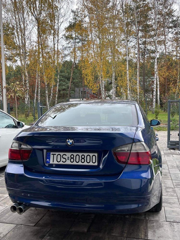 BMW E90 318D 122KM!