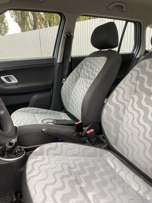 Skoda Fabia 1.4TDI универсал хорошее состояние