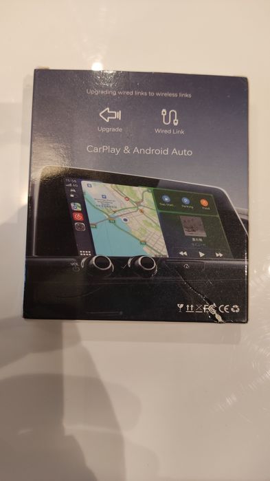 Adapter do bezprzewodowego korzystania z systemu Apple CarPlay