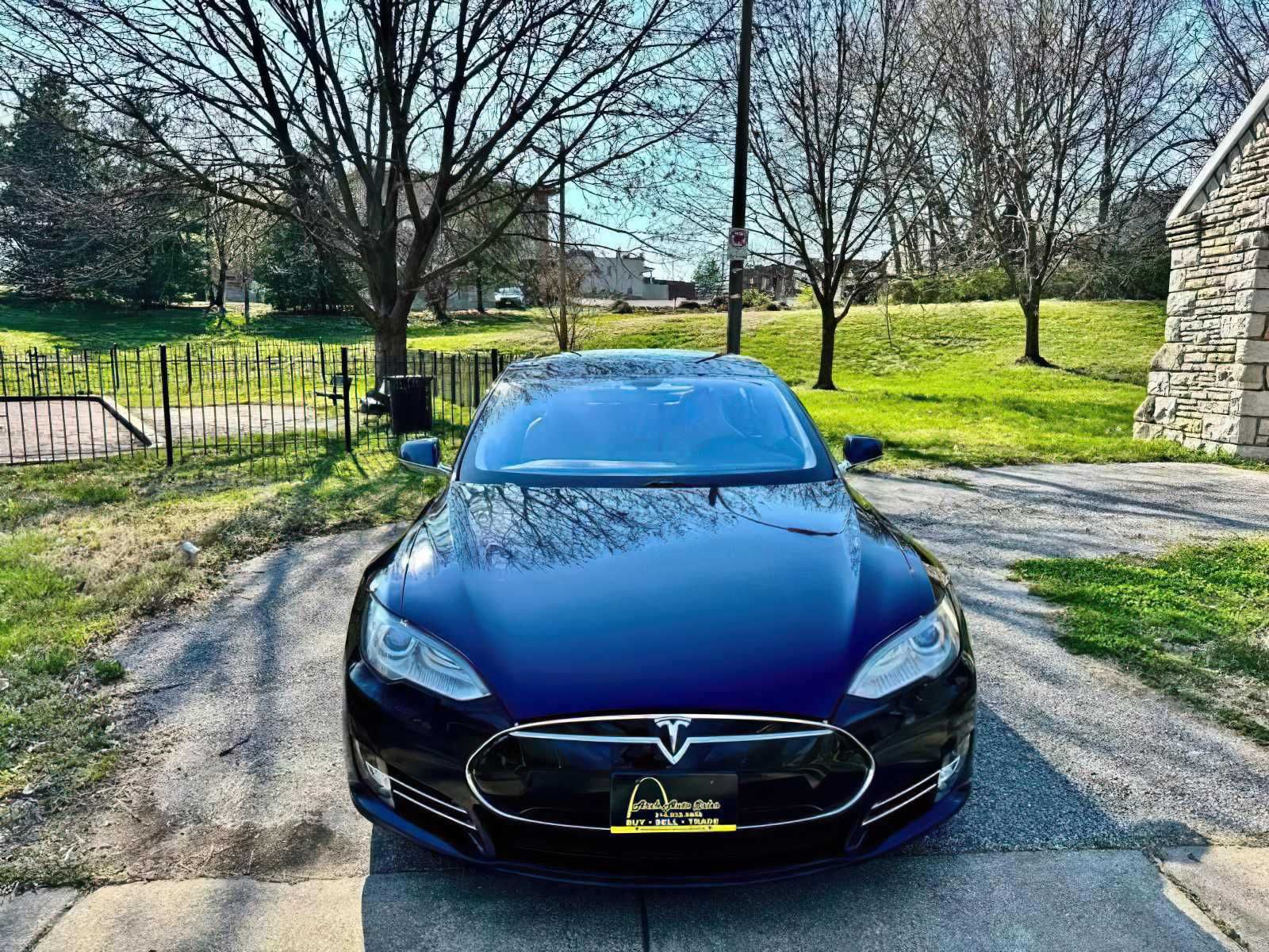 2013 Tesla Model S