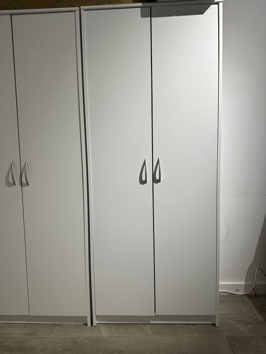 Szafa dwudrzwiowa biała