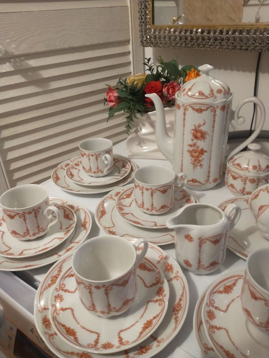 Seltmann serwis porcelany w girlandy kwiatów, rzadkość
