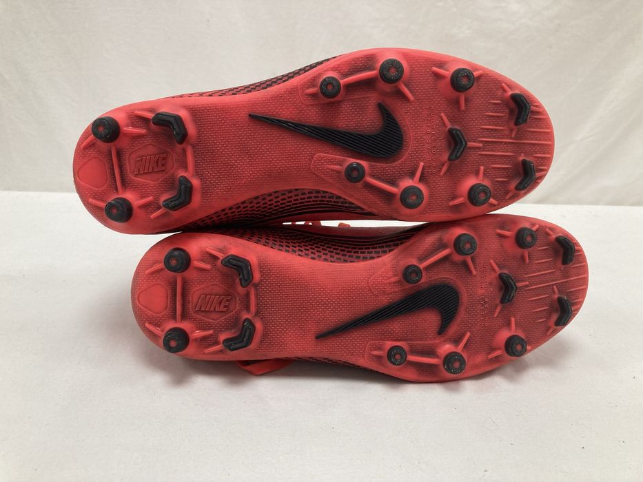 Chuteiras Nike Mercurial N42