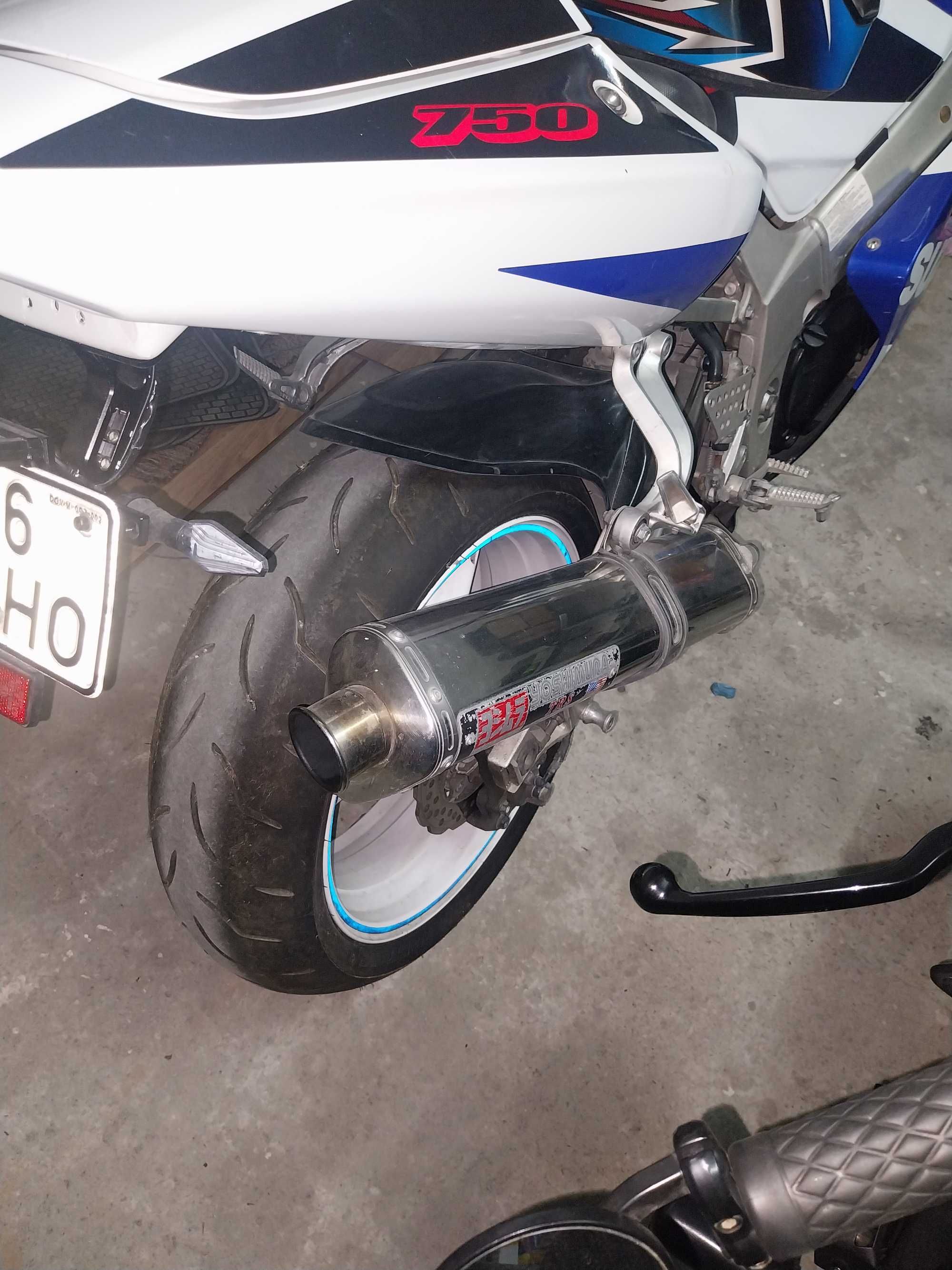 Gsxr 750 k3 de 2005