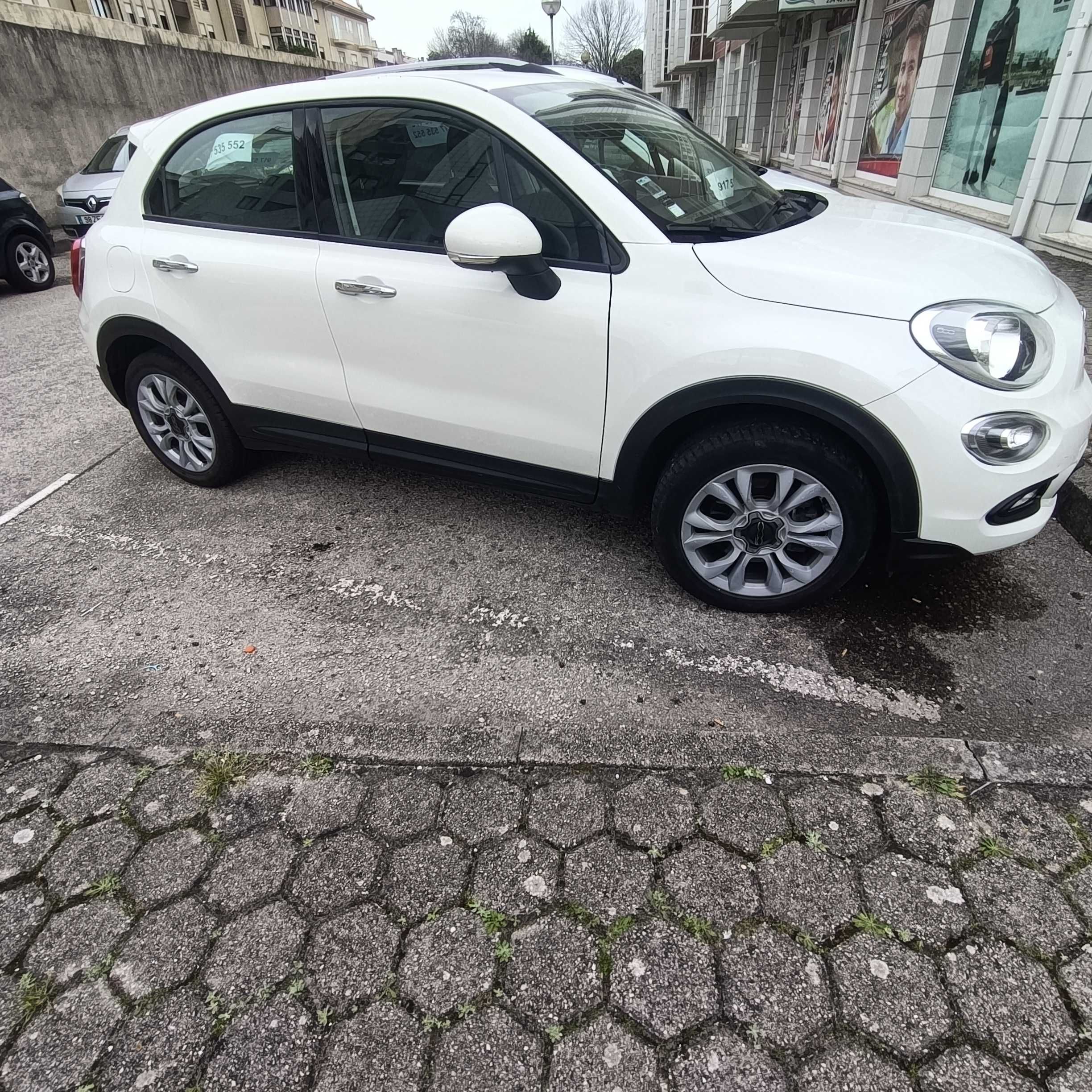 Vendo Fiat 500x em bom estado mecânico/pintura