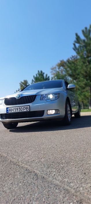 Продам Skoda Superb 2012