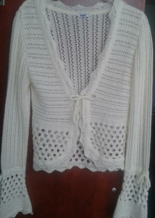 Кофтина xs/s  без гудзиків ажурна