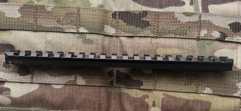 Планка пікатіні для кріплення