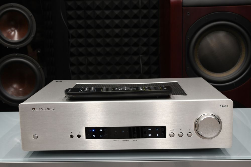 Zadbany wzmacniacz stereo Cambridge Audio CXA60 + pilot i DAC