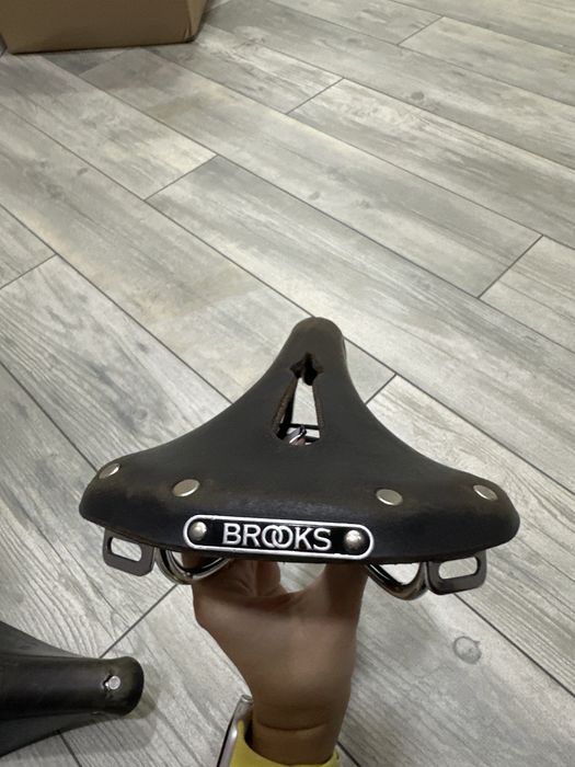 Brooks сідла шкіряні