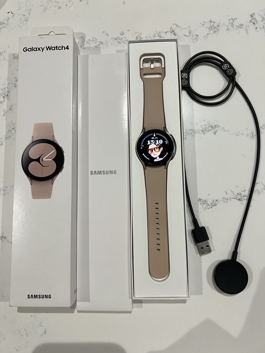 Samsung Galaxy Watch 4 różowy na gwarancji