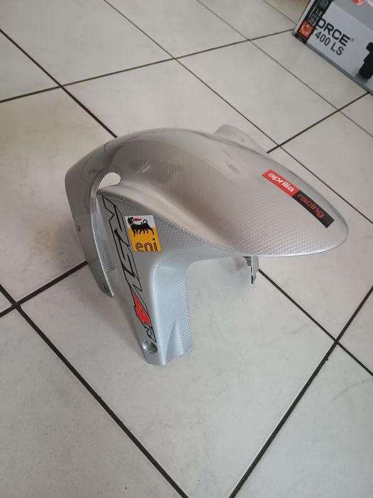 Aprilia rsv4 tuono błotnik przedni przód CZESCI