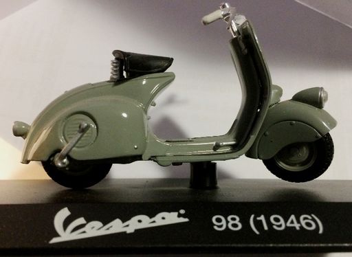 Miniaturas de motas Vespa