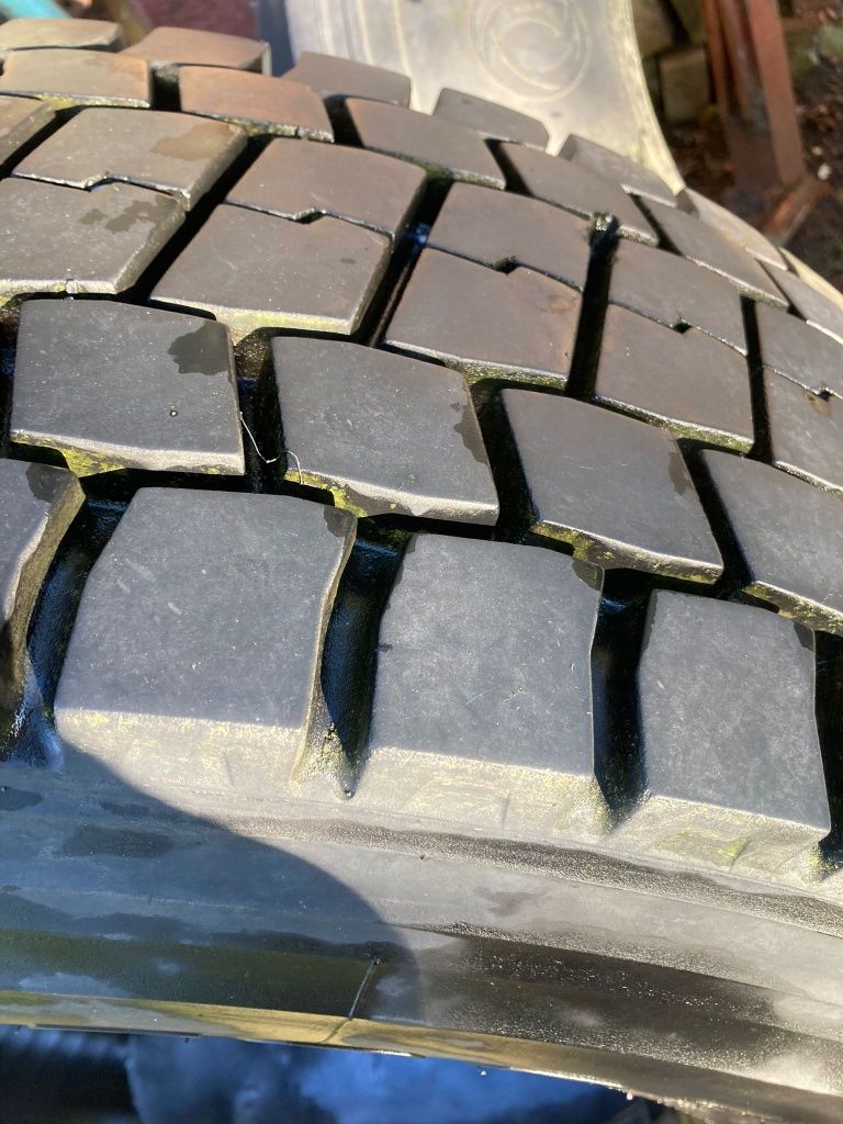 Sprzedam oponę Bridgestone