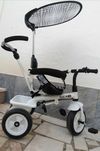 Triciclo criança