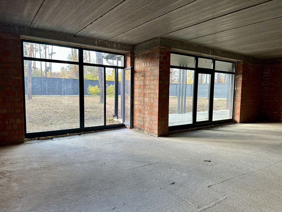 Якісний будинок 206 м2 в закритому котеджному містечку. 10 соток