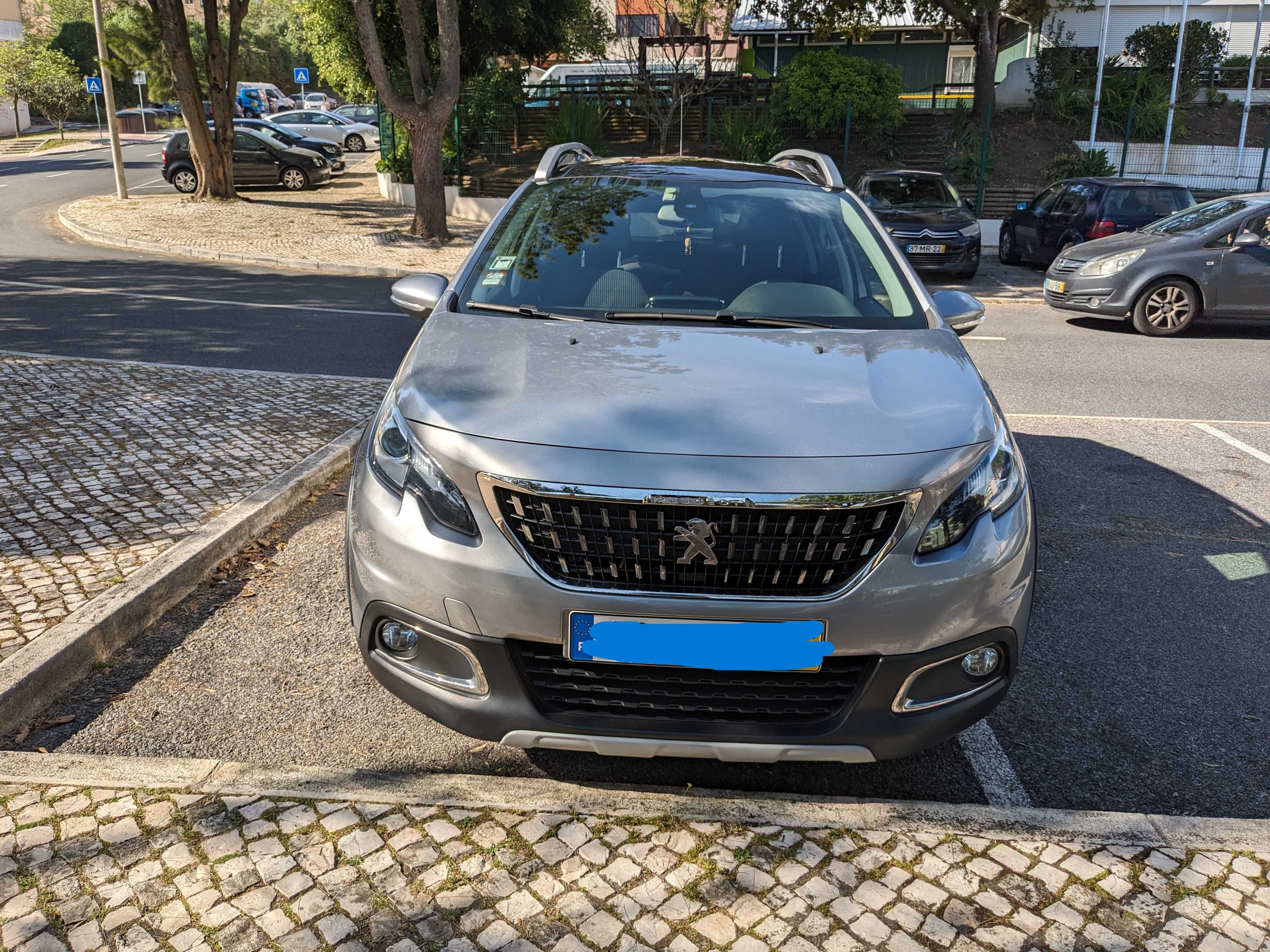 Peugeot 2008 1.2 PureTech Allure