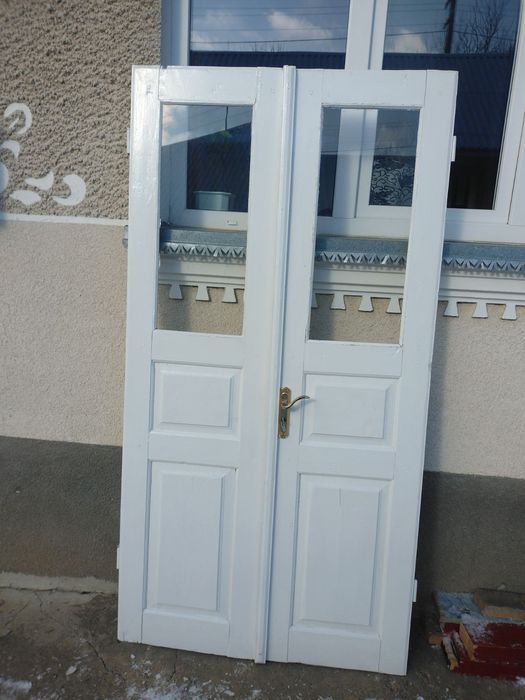 Двері міжкімнатні зі склом