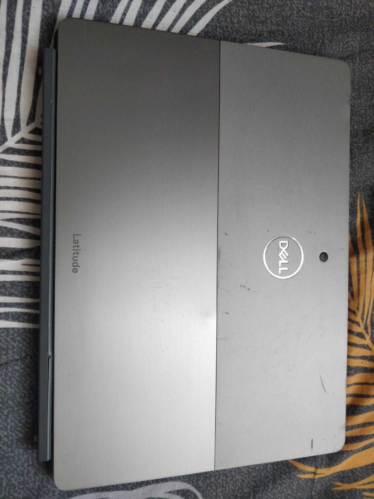 Планшет ноутбук dell 7200 8/256