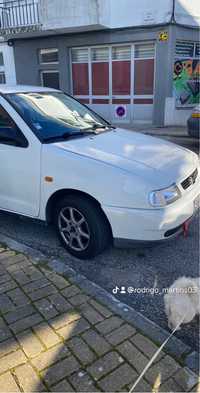 Seat ibiza 6K 1.9TD 180km reais